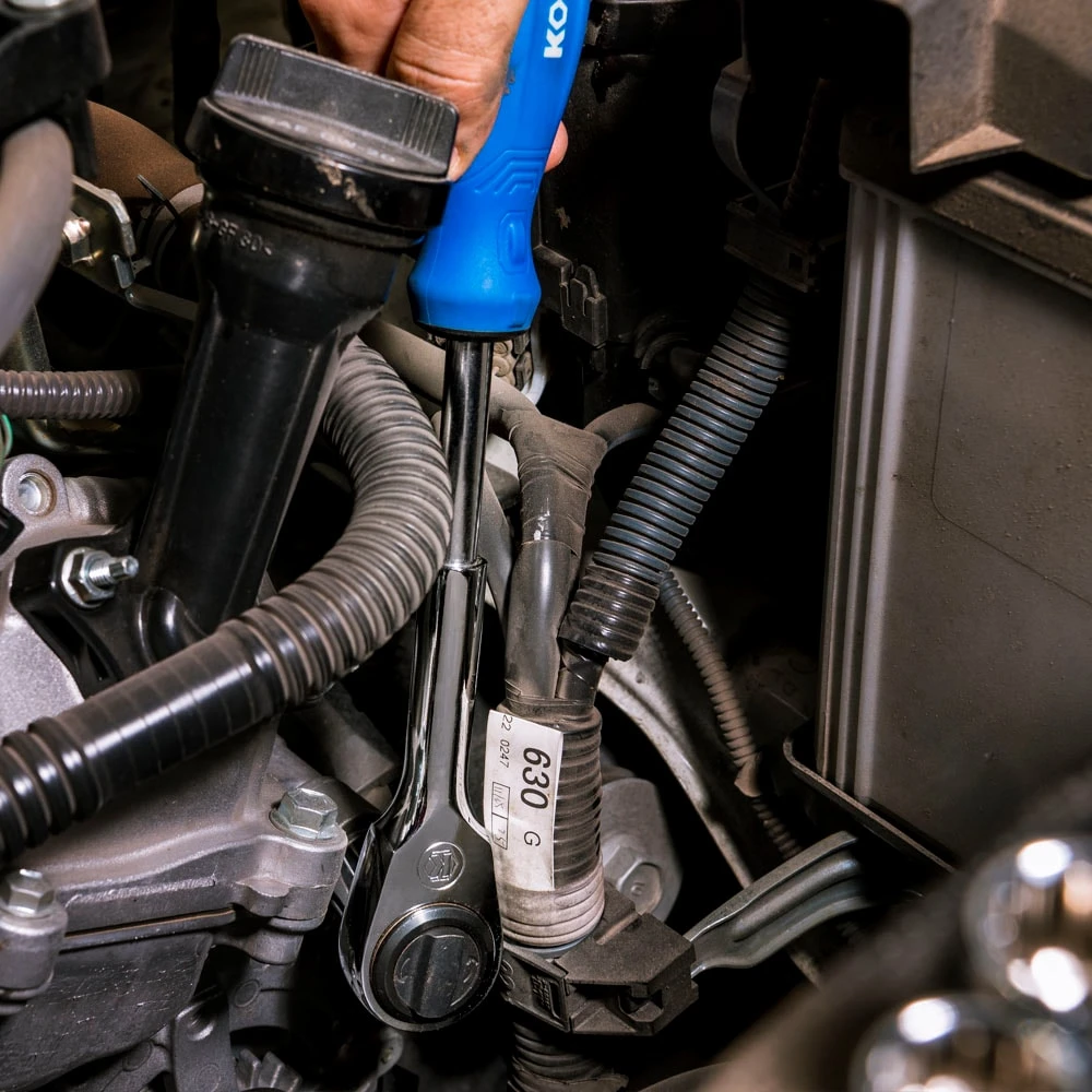 Kobalt Mechanics Tool Sets 20-Piece Standard (SAE) and Metric Combination Polished Chrome Mechanics Tool Set (3/8-in) 3 Kobalt Mechanics Tool Sets 20-Piece Standard (SAE) and Metric Combination Polished Chrome Mechanics Tool Set (3/8-in) - Image 3