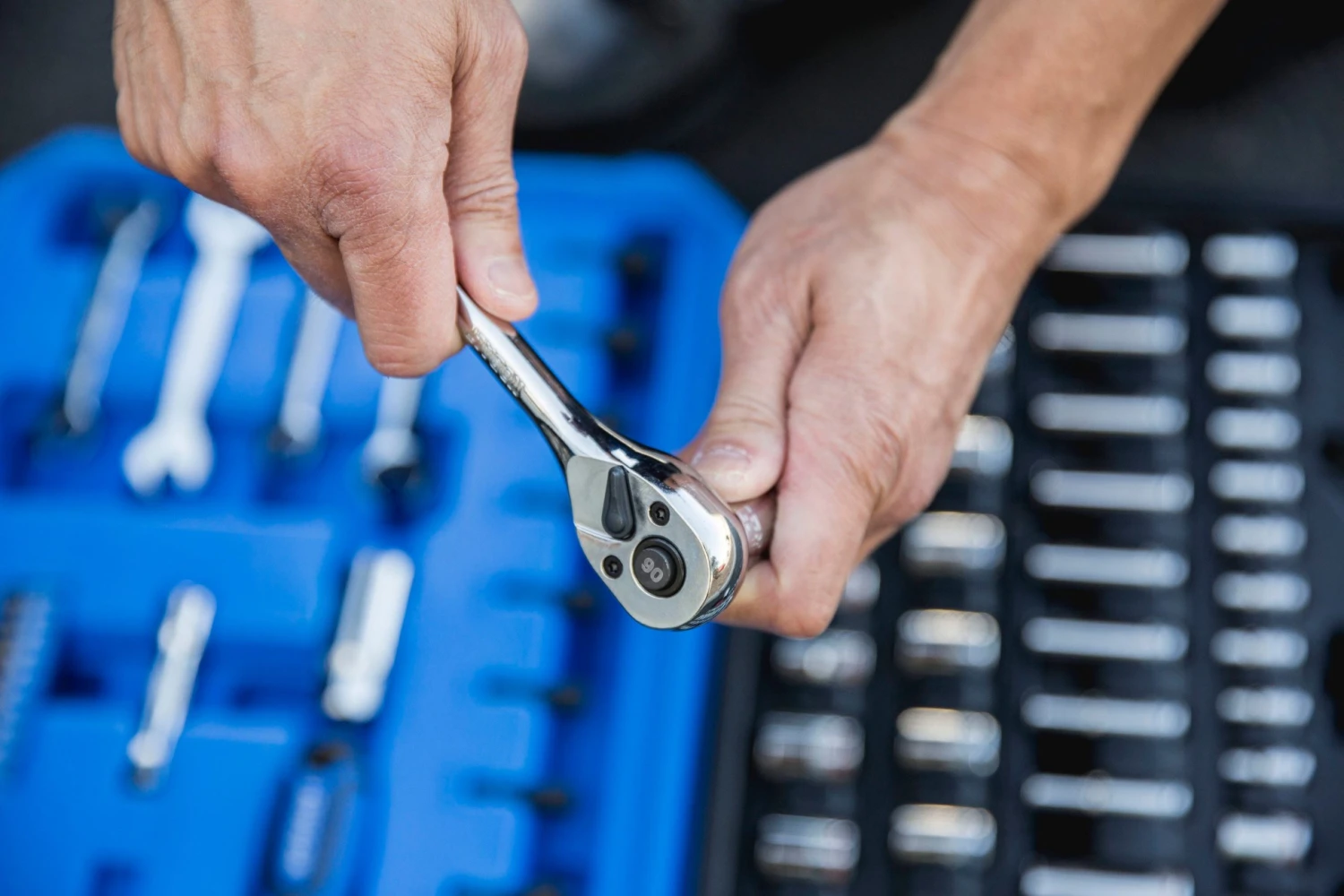 Kobalt Mechanics Tool Sets Centennial 100-Piece Standard (SAE) and Metric Combination Polished Chrome Mechanics Tool Set (1/4-in; 3/8-in) 10 Kobalt Mechanics Tool Sets Centennial 100-Piece Standard (SAE) and Metric Combination Polished Chrome Mechanics Tool Set (1/4-in; 3/8-in) - Image 10