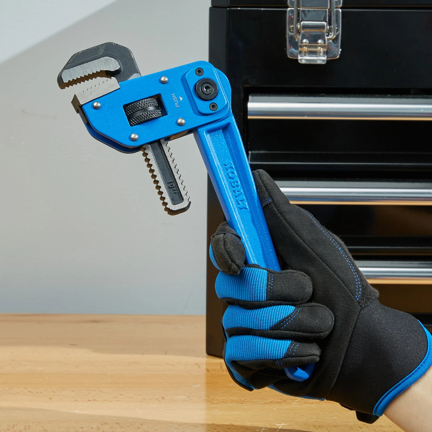 Kobalt Plumbing Wrenches & Specialty Tools 10-in Multi-angle Pipe Wrench 2 Kobalt Plumbing Wrenches & Specialty Tools 10-in Multi-angle Pipe Wrench - Image 2