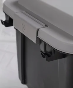 Kobalt Plastic Storage Totes X-large 31-Gallon (124-Quart) Grey Heavy Duty Rolling Tote with Latching Lid -Kobalt Sales Shop 46359333 scaled