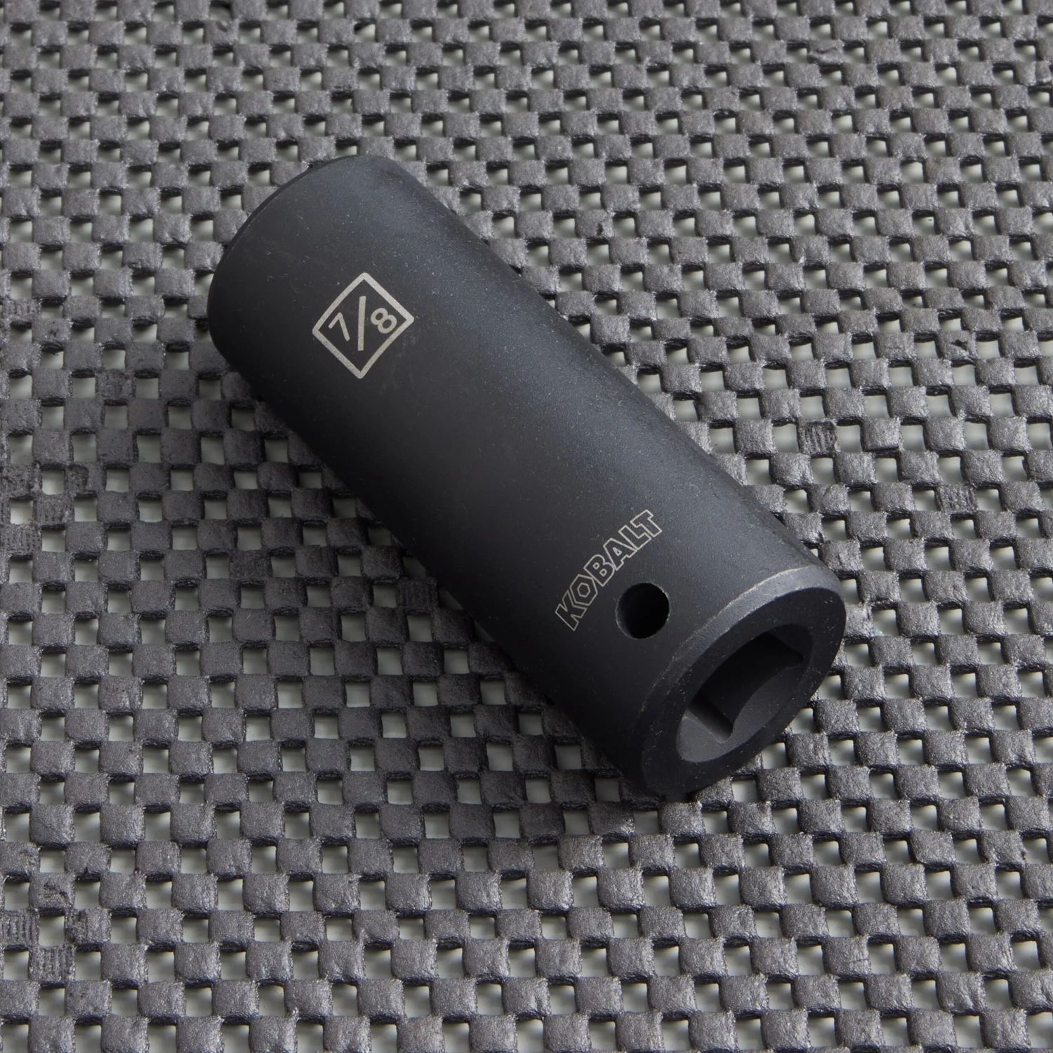 Kobalt Impact Sockets & Impact Socket Sets Standard (SAE) 1/2-in Drive 7/8-in 6-Point Impact Socket 3 Kobalt Impact Sockets & Impact Socket Sets Standard (SAE) 1/2-in Drive 7/8-in 6-Point Impact Socket - Image 3