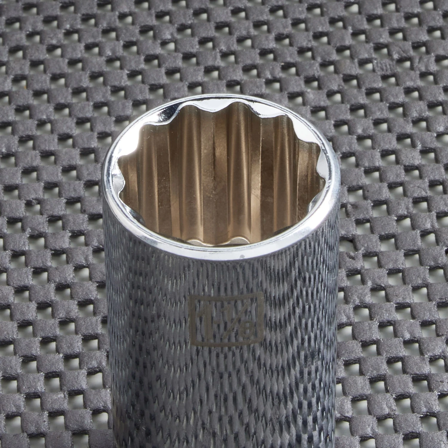 Kobalt Sockets & Socket Sets Standard (SAE) 1/2-in Drive 12-point 1-1/8-in Deep Socket 2 Kobalt Sockets & Socket Sets Standard (SAE) 1/2-in Drive 12-point 1-1/8-in Deep Socket - Image 2